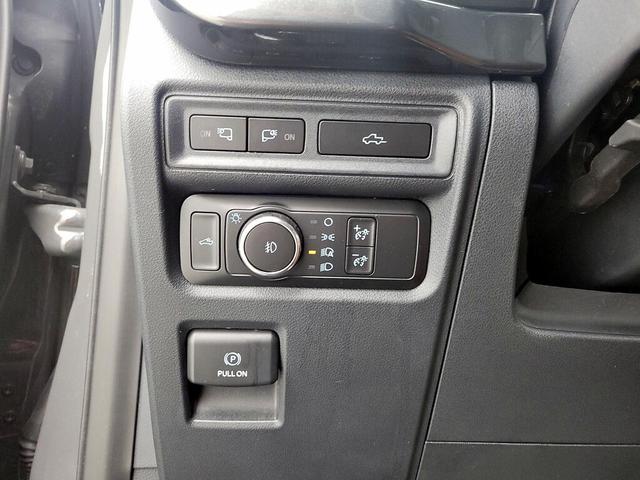 Photo of 2021 Gray Ford F-150