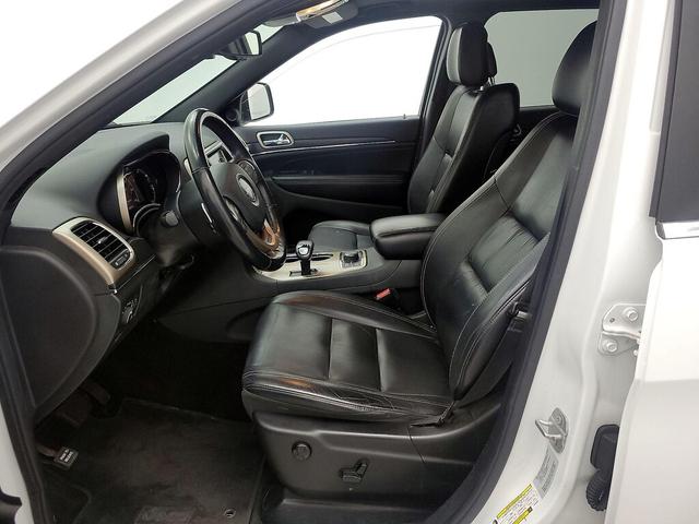 Photo of 2015 White Jeep Grand Cherokee