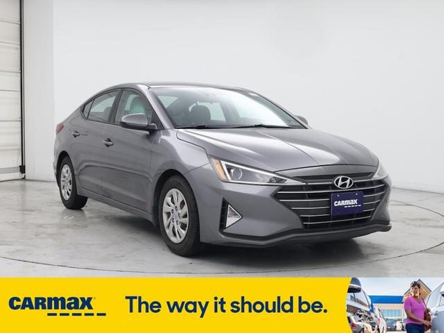 Photo of 2020 Gray Hyundai ELANTRA