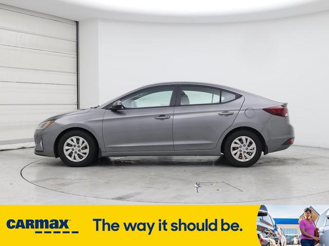Photo of 2020 Gray Hyundai ELANTRA