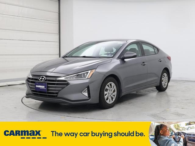 Photo of 2020 Gray Hyundai ELANTRA