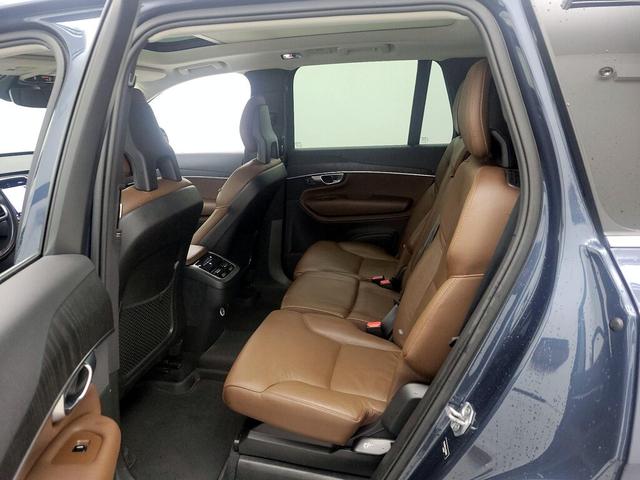 Photo of 2020 Blue Volvo XC90