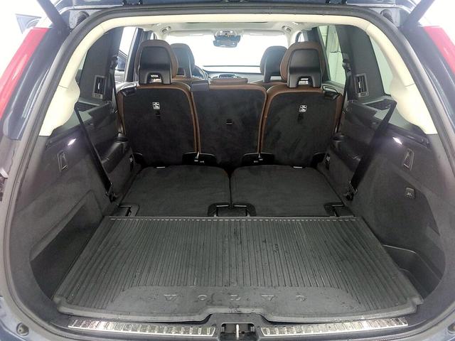 Photo of 2020 Blue Volvo XC90