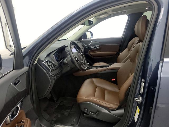 Photo of 2020 Blue Volvo XC90