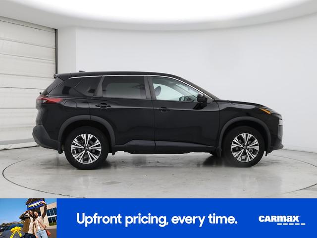 Photo of 2022 Black Nissan Rogue