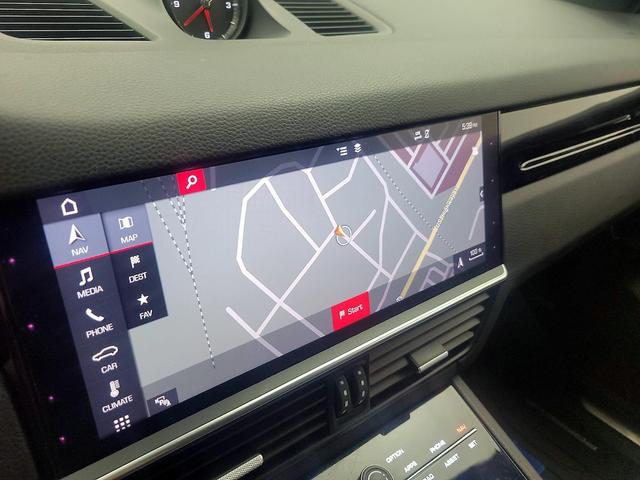 Photo of 2019 Gray Porsche Cayenne