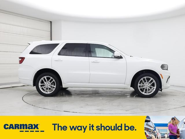 Photo of 2022 White Dodge Durango