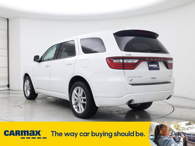 Photo of 2022 White Dodge Durango