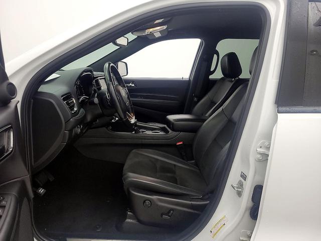 Photo of 2022 White Dodge Durango
