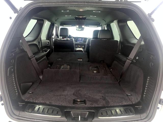 Photo of 2022 White Dodge Durango