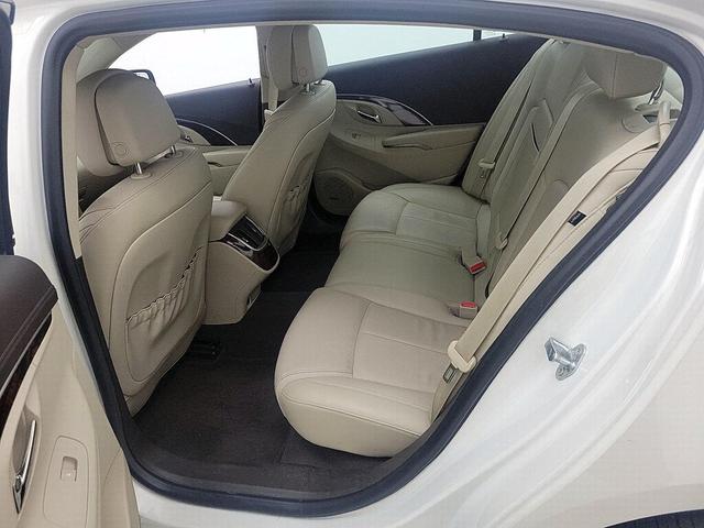 Photo of 2014 White Buick LaCrosse