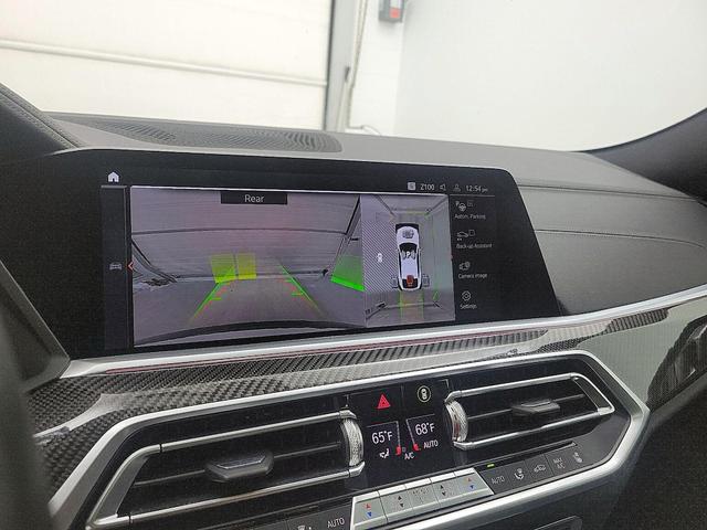 Photo of 2021 White BMW X6