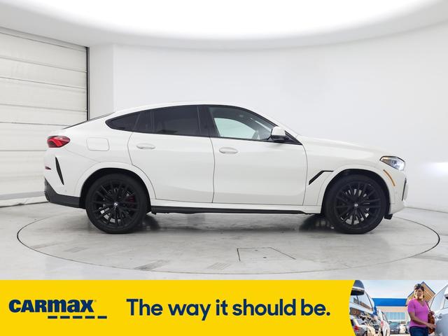 Photo of 2021 White BMW X6