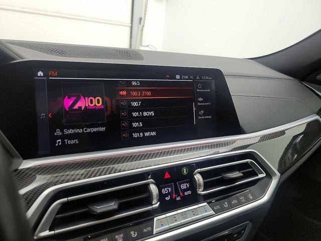 Photo of 2021 White BMW X6