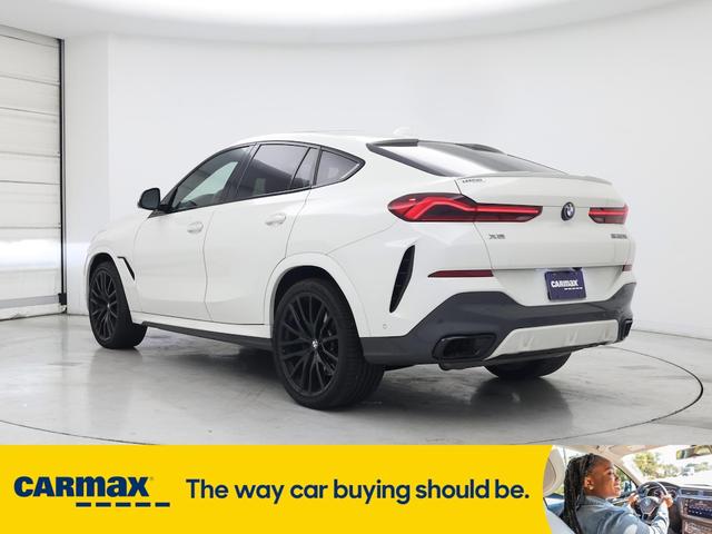 Photo of 2021 White BMW X6