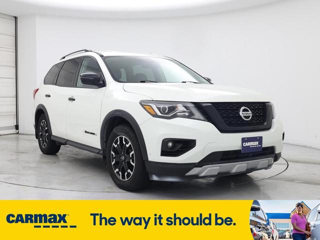 2020 Nissan Pathfinder