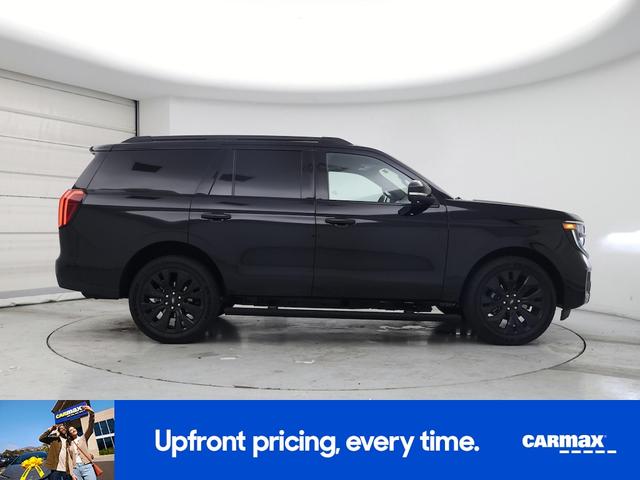 Photo of 2025 Black Ford Expedition