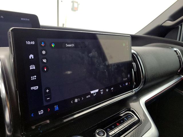 Photo of 2025 Black Ford Expedition