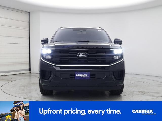 Photo of 2025 Black Ford Expedition