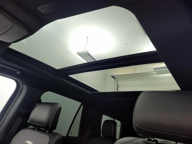 Photo of 2025 Black Ford Expedition