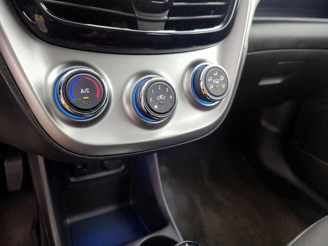 Photo of 2016 White Chevrolet Spark