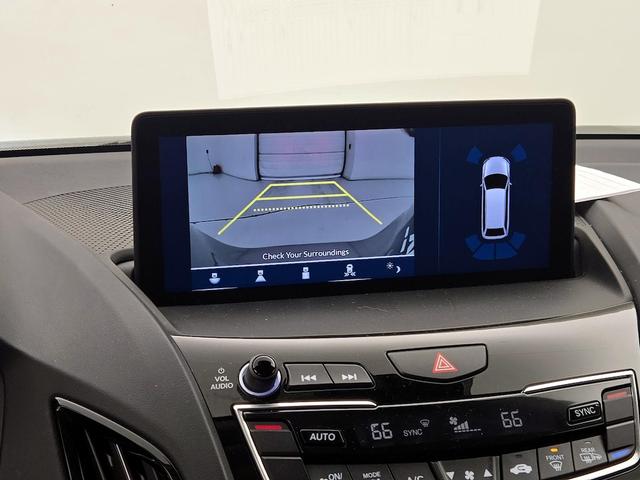 Photo of 2021 Silver Acura RDX