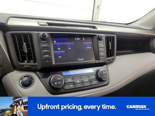 Photo of 2017 Gray Toyota RAV4