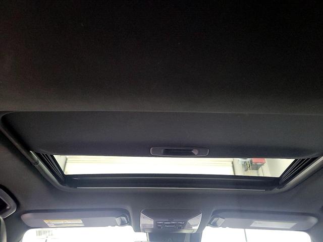 Photo of 2020 White Toyota RAV4 Hybrid