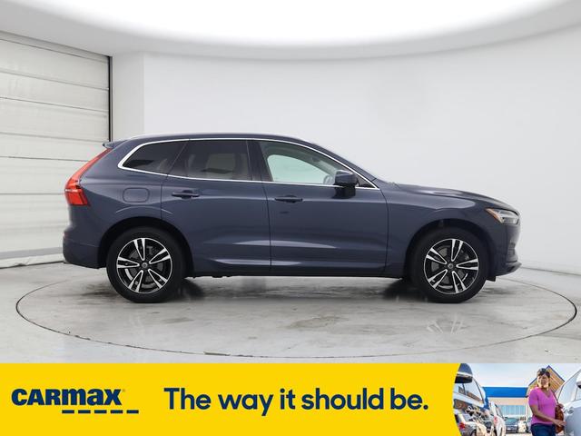Photo of 2019 Blue Volvo XC60