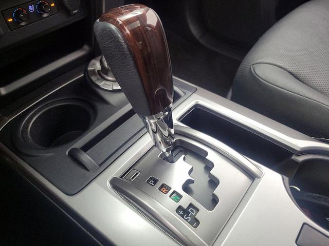Photo of 2022 White Toyota 4Runner