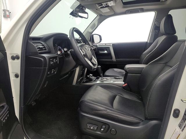 Photo of 2022 White Toyota 4Runner
