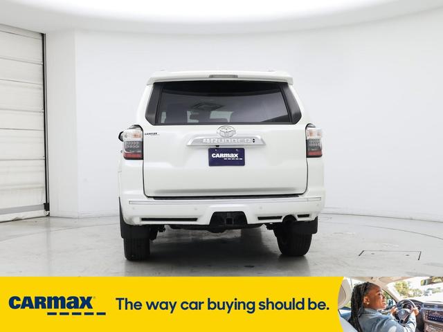 Photo of 2022 White Toyota 4Runner