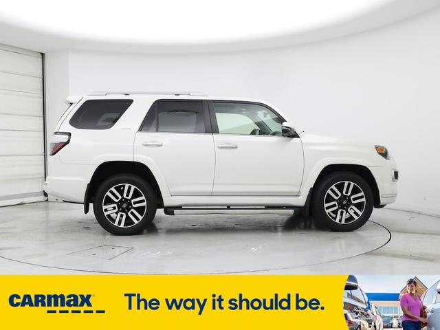 Photo of 2022 White Toyota 4Runner