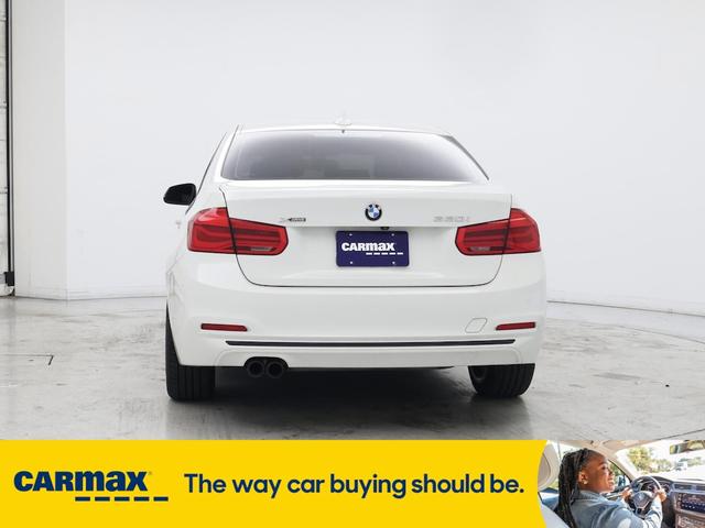 Photo of 2018 White BMW 330