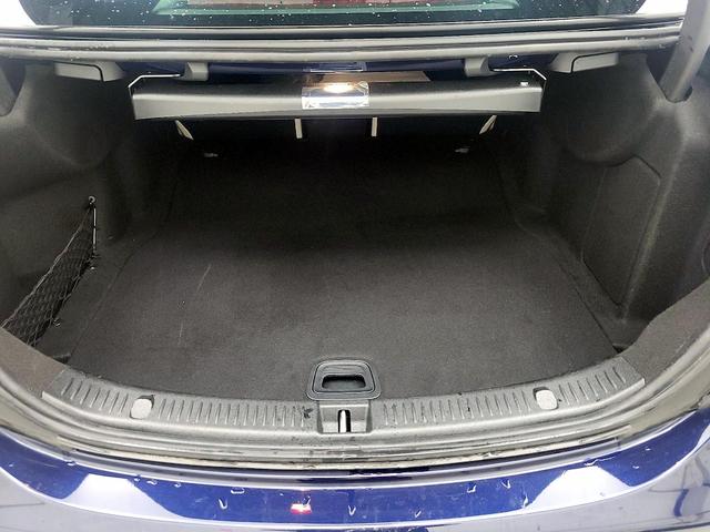 Photo of 2020 Blue Mercedes-Benz E-Class
