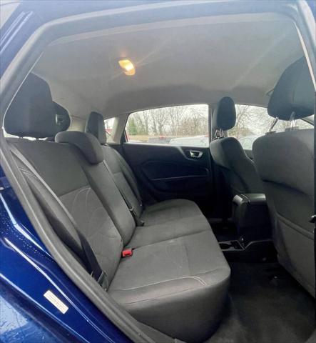 Photo of 2016 Blue Ford Fiesta