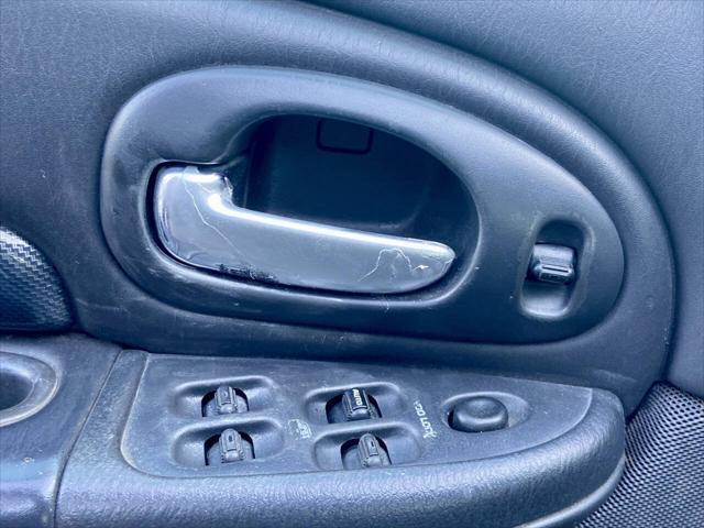 Photo of 2002 Black Clearcoat Chrysler 300M