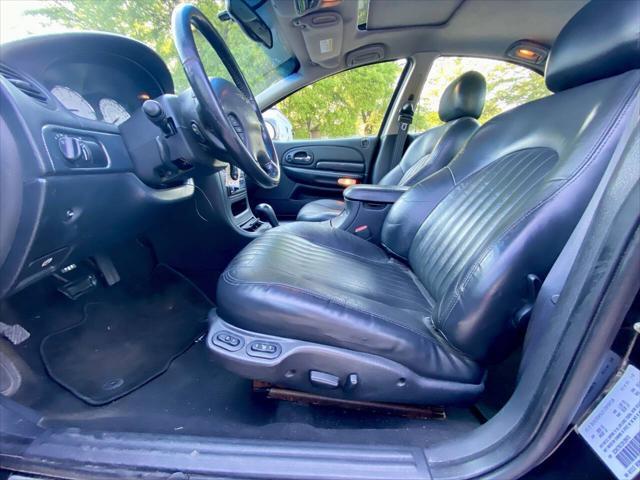 Photo of 2002 Black Clearcoat Chrysler 300M