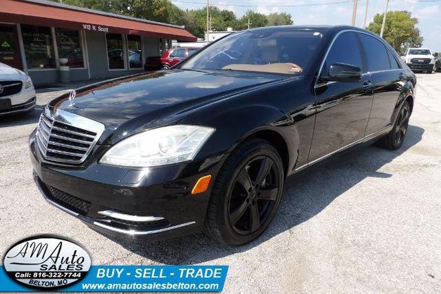 Photo of 2010 Majestic Black Metallic Mercedes-Benz S-Class