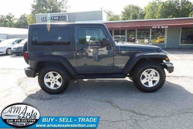 Photo of 2008 Steel Blue Metallic Jeep Wrangler