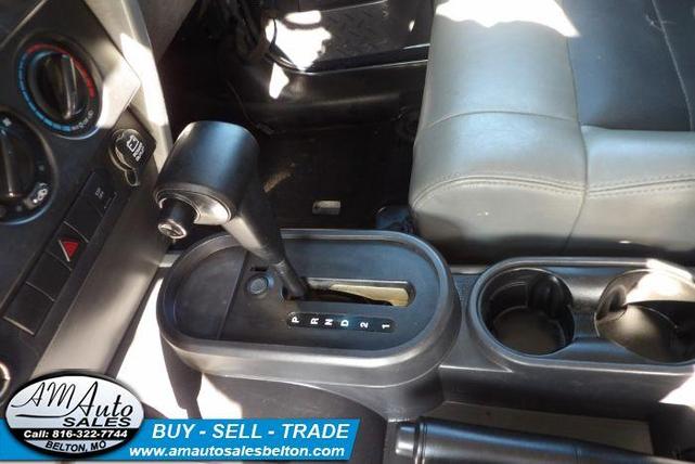Photo of 2008 Steel Blue Metallic Jeep Wrangler
