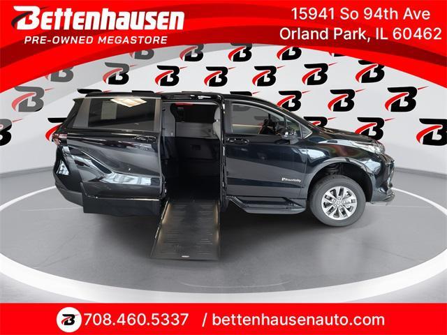 2024 Toyota Sienna