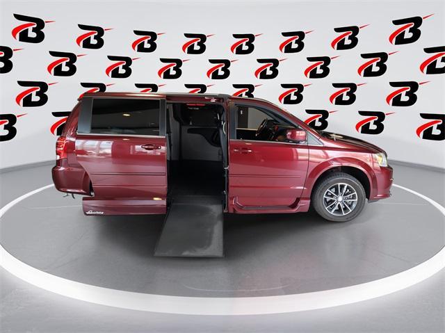 2017 Dodge Grand Caravan