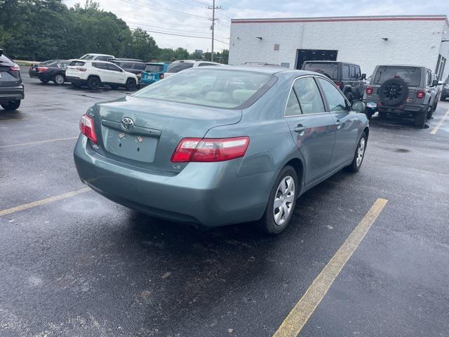 Photo of 2009 Aloe Green Metallic Toyota Camry