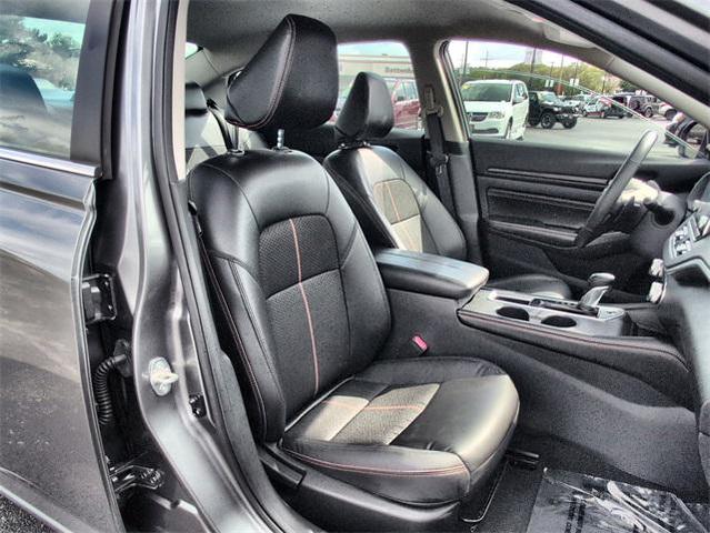 Photo of 2022 Gun Metallic Nissan Altima