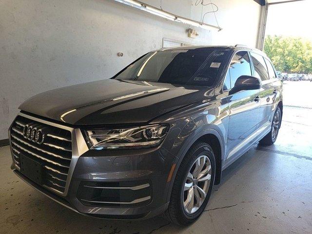 Photo of 2019 Samurai Gray Metallic Audi Q7