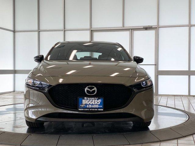 Photo of 2025 Zircon Sand Metallic Mazda Mazda3
