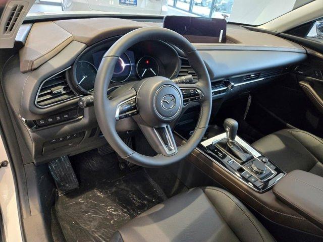 Photo of 2025 Snowflake White Pearl Mica Mazda CX-30