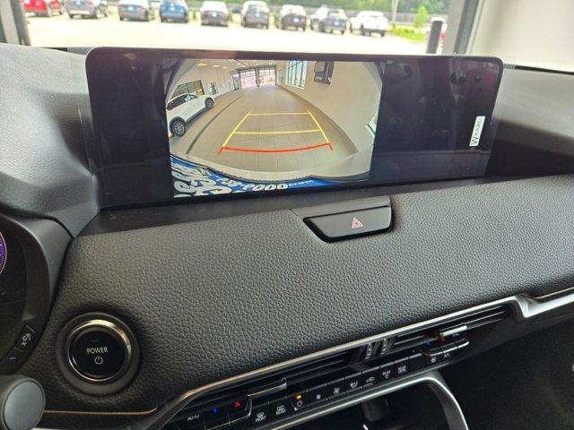 Photo of 2025 Rhodium White Premium Mazda CX-90 PHEV