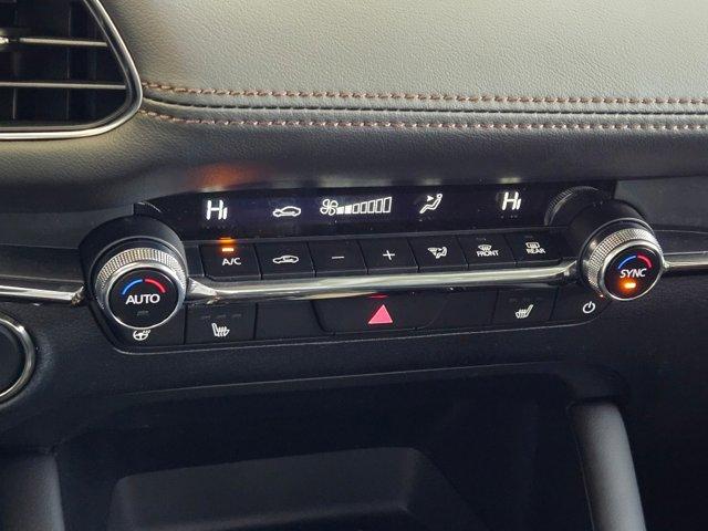 Photo of 2025 Snowflake White Pearl Mica Mazda Mazda3